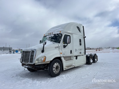 2014 Freightliner Cascadia 125 6x4 Ciągnik siodłowy T/A z kabiną sypialną (Inoperable)