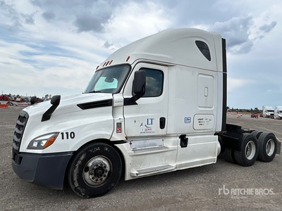 2018 Freightliner Cascadia 126 6x4 T/A Sleeper Truck Tractor