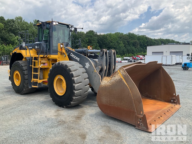 CARGADOR FRONTAL 2023 JOHN DEERE 844PTIER