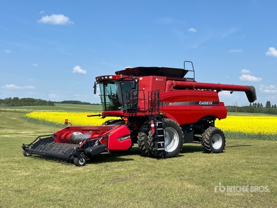 2011 Case IH 8120 Kombajn zbożowy