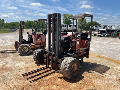 2004 Moffet M5000 5500 lb 3x3 Truck Mounted Forklift