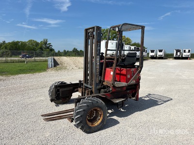 2000 Moffet M5000 5000 lb 3x3 Carretilla Elevadora transportable