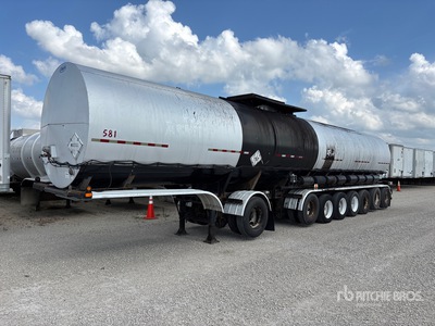 2007 Etnyre T5940 8 Axle 12500 gal Asphalt Tank Trailer