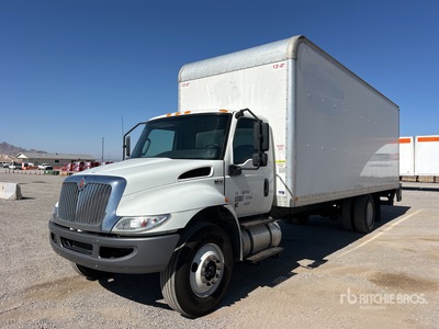 2021 International MV607 4x2 Furgoneta caja cerrada