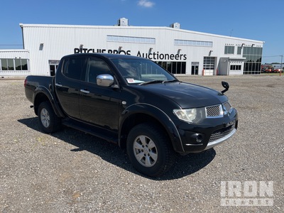 Mitsubishi Triton Pickup