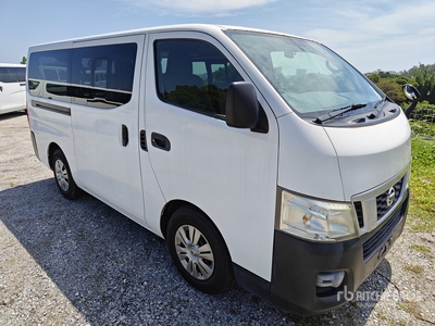 Nissan CARAVAN Automovil