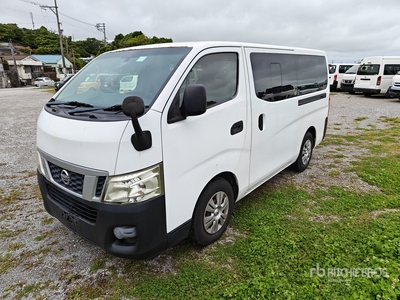 Nissan CARAVAN Automovil