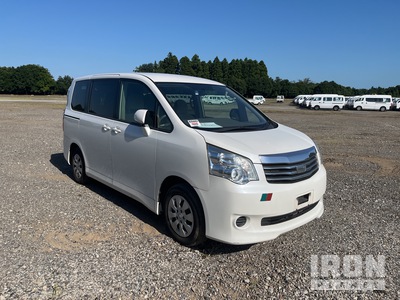 2014 Toyota Matrix Minivan