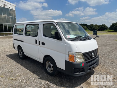 2010 Nissan CARAVAN Furgoneta de pasajeros