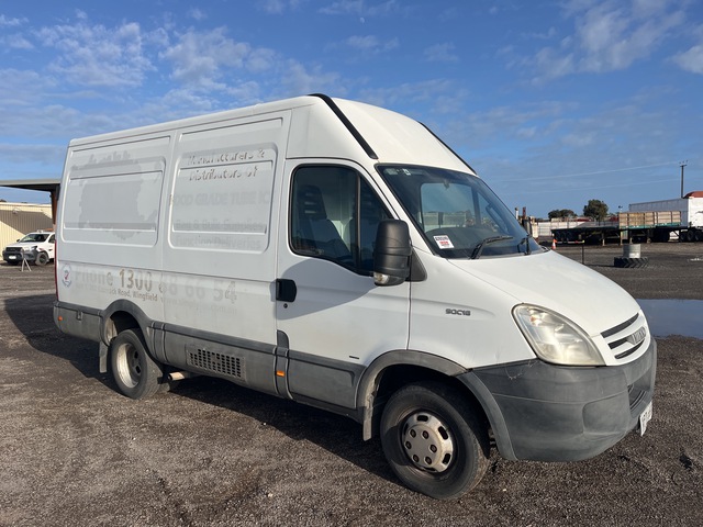 2007 Iveco Daily 50C18 Refridgerated Cargo Van 2007 Iveco Daily 50C18 Refridgerated Cargo Van