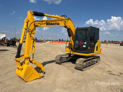 2011 Komatsu PC70-8 Excavatrice sur chenilles