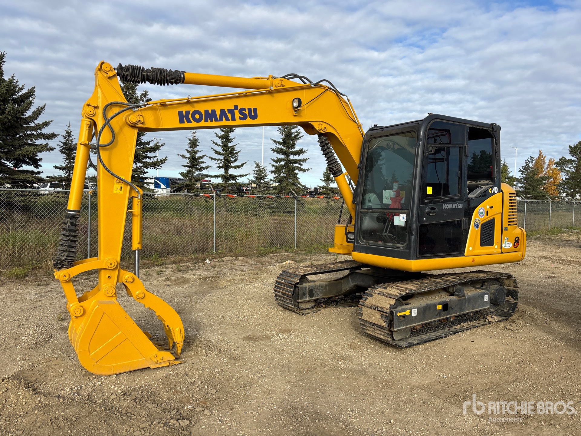 Komatsu PC70-8 Tracked Excavator