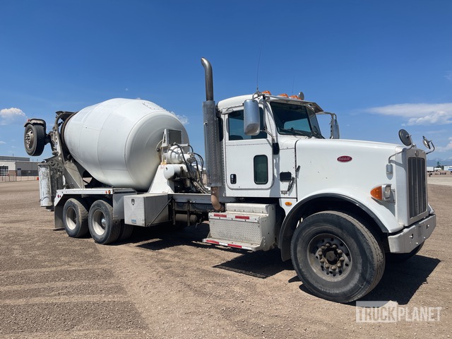 CAMIóN REVOLVEDOR 2014 PETERBILT MCNEILUS 10.5 CYD