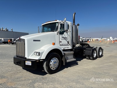 2015 Kenworth T800 6x4 T/A Day Cab Truck Tractor