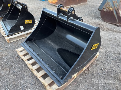 Bolt 48 in Q/C Cleanup Excavator Bucket (Unused)