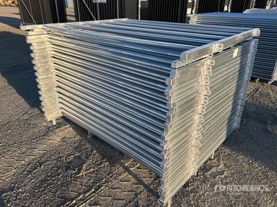 Quantity of (30) BYT 2.1 m x 1.8 m Galvanized Panneau pour bétail (Unused)