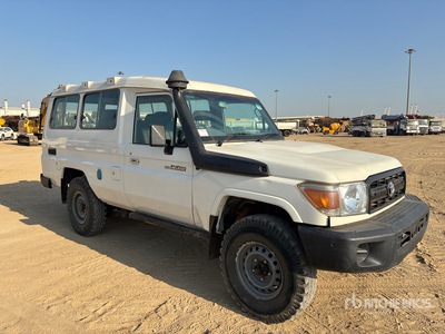 2018 Toyota Land Cruiser 78R 4x4 SUV