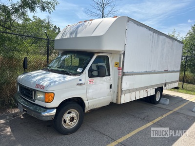 2007 Ford E-350 Cutaway XL Cargo Van (Inoperable)