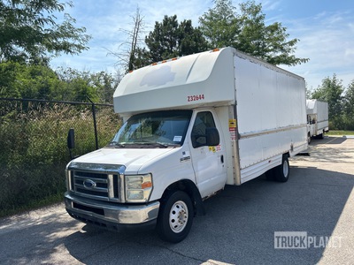 2008 Ford E-350 XL 4x2 Cargo Van