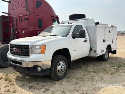 2011 GMC Sierra 3500HD 4x4 Camión Utilitario