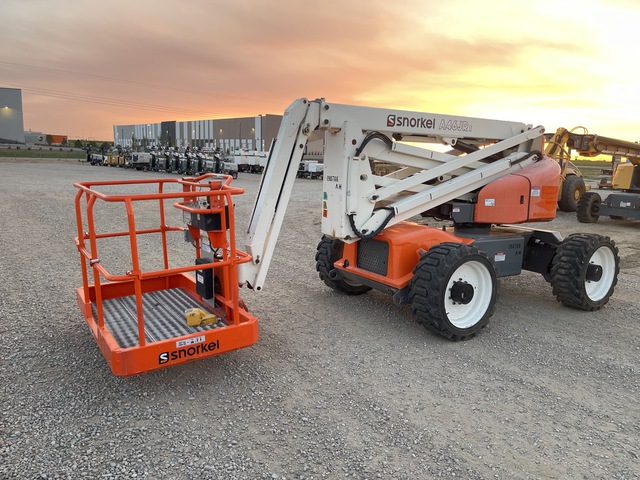 39！ Equipment & Trucks Auction - | IronPlanet