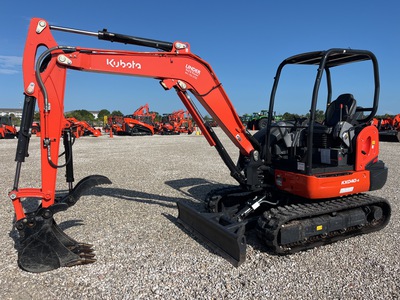 2025 Kubota KX040-4R1 Minikoparka