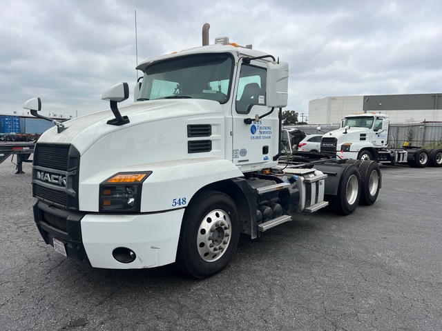 2022 Mack AN64T 6x4 T/A Day Cab Truck Tractor