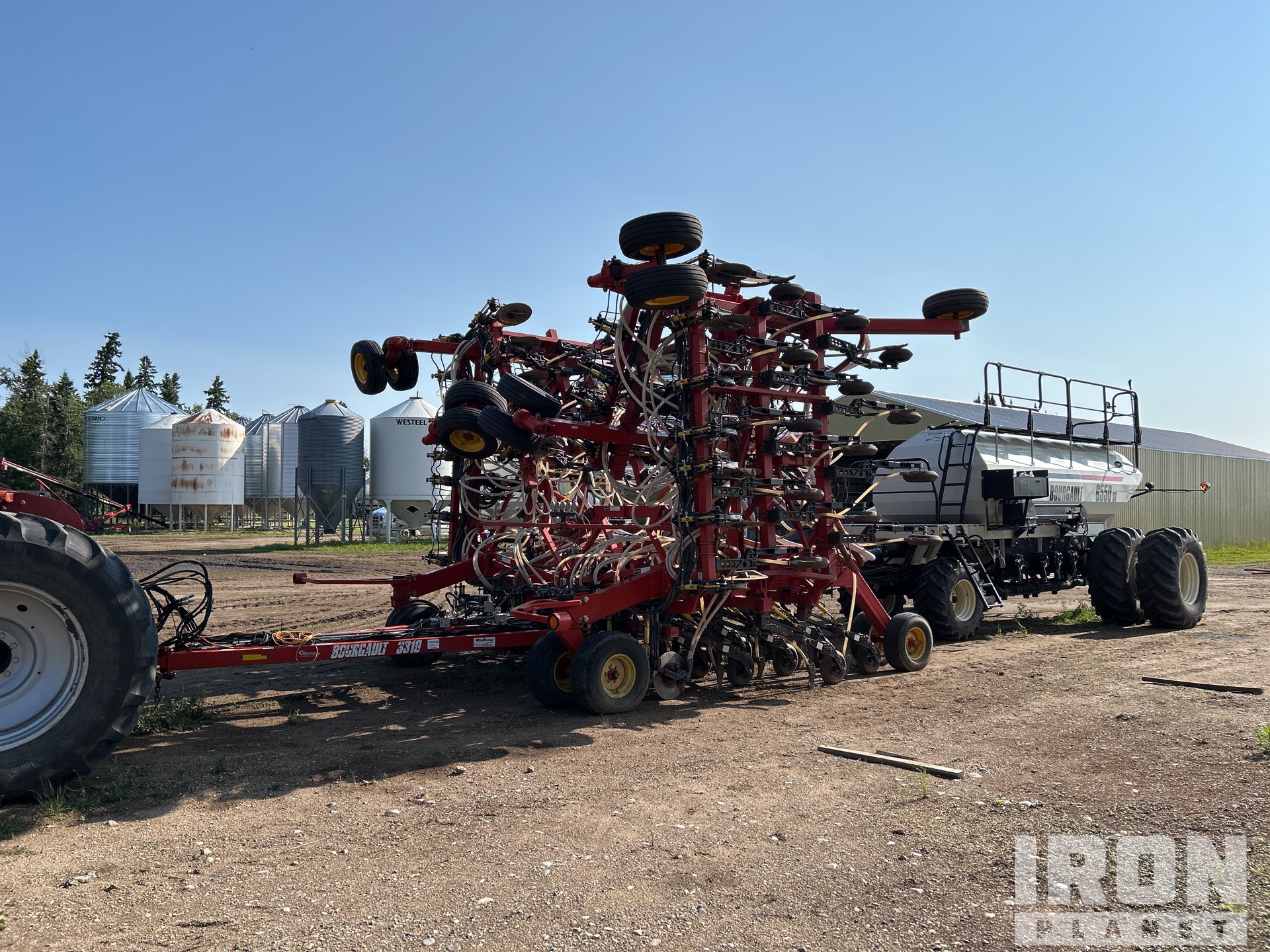 2007 Bourgault 3310PHD 55 ft Air Drill