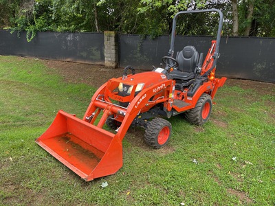 2022 Kubota BX23SLB-R-1 4WD Trattore da giardinaggio