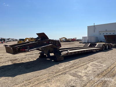 2010 J.C. Tri/A Double Drop Removable Gooseneck Tieflader