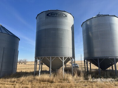 Butler +/- 4800 bu 5 Ring Hopper Grain Bin