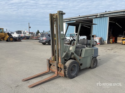 1976 Clark C500 6000 lb Forklift