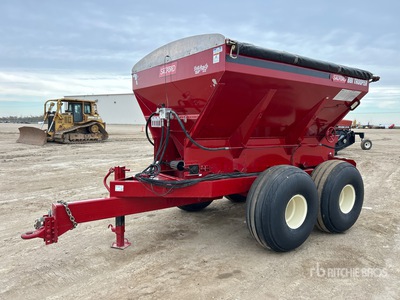 Salford BBI-Trooper T/A Fertilizer Spreader
