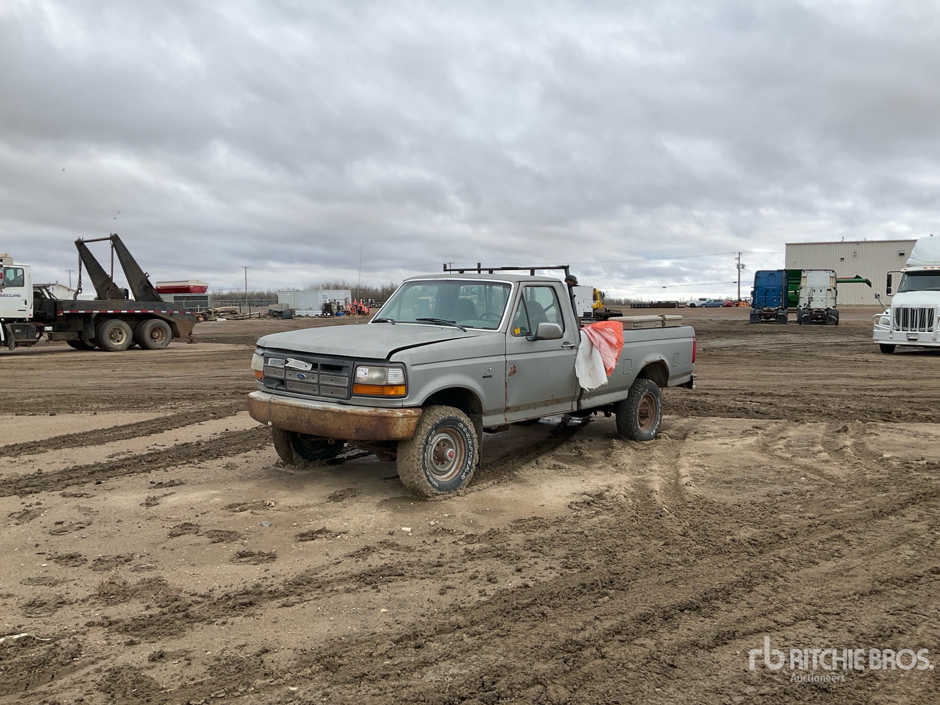 1993 Ford F-250 4x4 Pick Up (Inoperable)