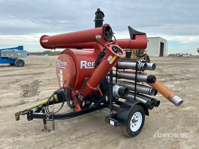 REM 2700 Grain Vac