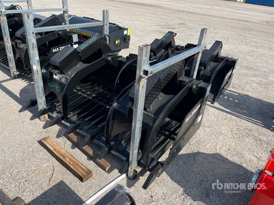 2025 LYALS ZMQO4 72 in Skeleton Skid Steer Grapple (Unused)
