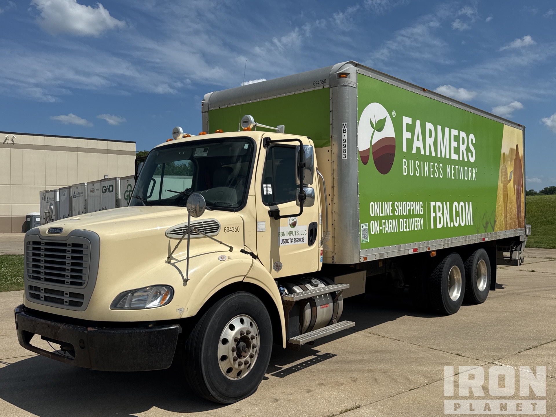 2014 Freightliner M2 112 6x4 Van Truck