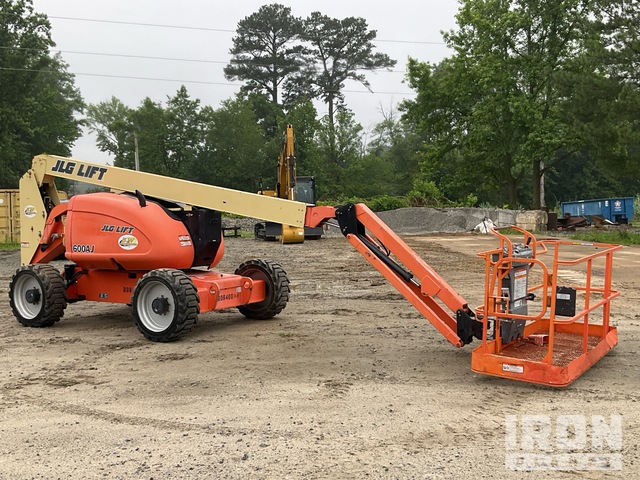 ELEVADOR ARTICULADO 2013 JLG 4WD 600AJ