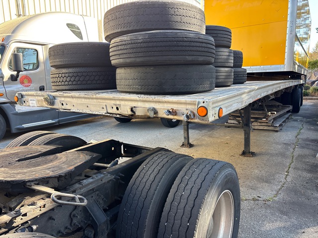 1988 Mccullough MAFT44 44 ft T/A Spread Axle Flatbed Trailer 1988 Mccullough MAFT44 44 ft T/A Spread Axle Flatbed Trailer