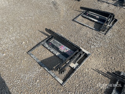2025 GIYI 29 in Mini Skid Steer Forks (Unused)