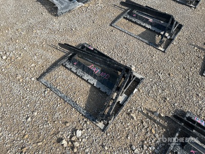 2025 GIYI 30 in Mini Skid Steer Forks (Unused)