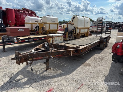 2016 Lucon 12T192XSBW 23 ft T/A Equipment Trailer