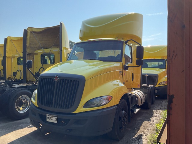 2018 International RH613 6x4 T/A Day Cab Truck Tractor