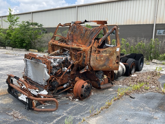 2020 International RH613 6x4 T/A Day Cab Truck Tractor (Inoperable) 2020 International RH613 6x4 T/A Day Cab Truck Tractor (Inoperable)