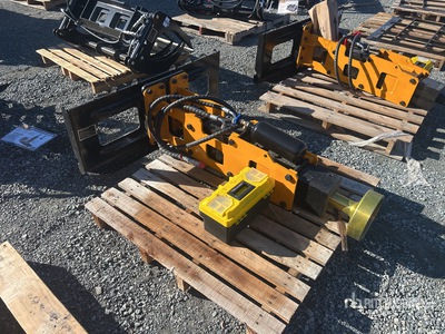 2025 GIYI GY-D680 8 in Skid Steer Post Driver (Unused)
