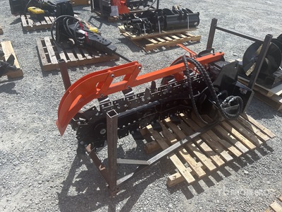 2025 GIYI GY-X39F 39 in Mini Schranklader Sleuvenmaker (Unused)