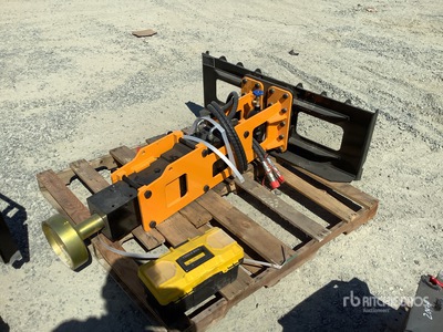 2025 GIYI GY-D680 Skid Steer Post Driver (Unused)