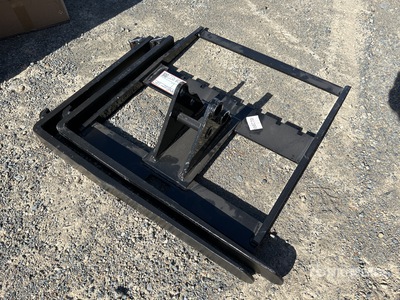 GIYI 760 mm Excavator Forks - Fits 1 - 3 ton (Unused)