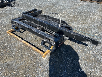 2025 GIYI SF60 1500 mm Skid Steer Forks (Unused)