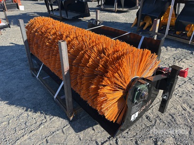 2025 GIYI GY-SE61 1550 mm Skid Steer Broom (Unused)